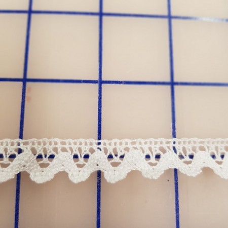 hvit bomullsblonde 1,5cm